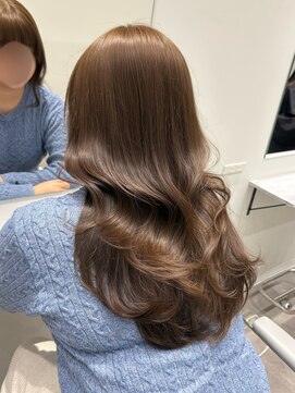 横浜髪質改善韓国ハッシュカットレイヤーロングオリーブベージュ