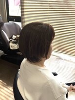 ヤクリ(YAKURI) ショートボブ