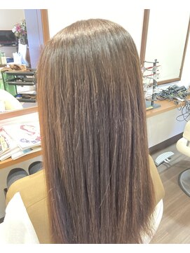 オズ(O'z) ストレートヘアー