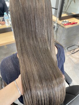 シロ(SILLO.) straight perm