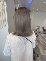 POANA.&nbsp;2bleachグレージュカラー