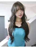 ピア(Pia)&nbsp;グレージュ×レイヤーカット《ブリーチなし》