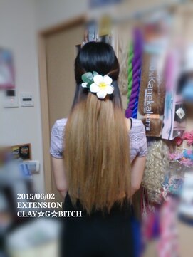 クレイジービッチ(CLAY G BITCH) 【￥350~】仙台エクステ 30本→￥10500 ヘソまでストレート