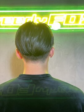 グリーディーフォックス 代々木(Greedy FOX) かき上げヘア/サイドパート/韓国マッシュ/フェードカット/代々木