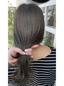 ビスクヘアデザイン(bisq hair design) khaki gray color