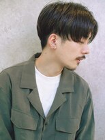 ジョエミバイアンアミ(joemi by Un ami)&nbsp;(joemi 新宿)センターパート 刈り上げセンターパート 黒髪 近江