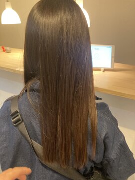 イズミ(Izumi) ストレートロング