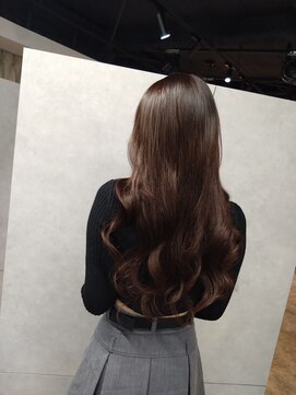 ニーナ ビューティーサロン(NINA Beauty Salon) ナチュラルブラウンカラー
