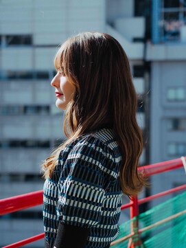 フローラビューティーヘアー(Flora Beauty Hair) ガーリーロングヘア/20代/30代/40代/50代/岡山/表町