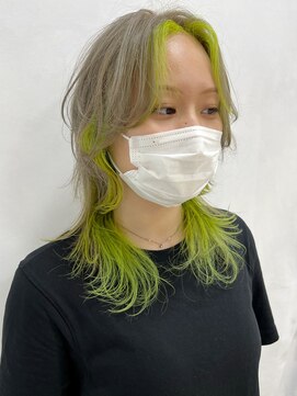 ユーフォリア 池袋東口駅前店(Euphoria) センターパートが可愛い♪ふんわりウルフ