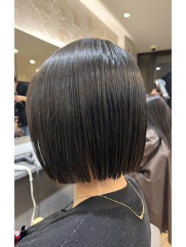アトム(ATOM) 【切りっぱなしストレートボブ】