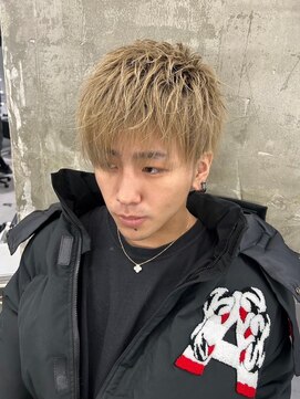 メンズサロン キング 梅田店(Men’s salon K!ng) 波巻きツイストスパイラルパーマ/フェザーパーマ/眉毛