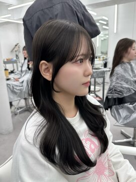 アマトウキョウ アユンチェ(AMA TOKYO×AYUNCHE) 前髪顔まわり韓国ヘアレイヤーカットサイドバンク2wayバンク韓国