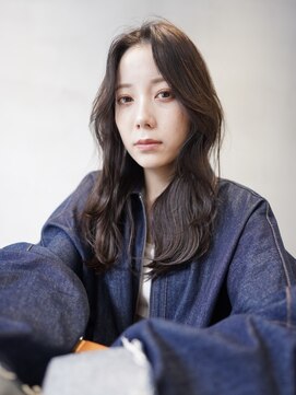 ニコ トウキョウ 渋谷(nico TOKYO) ロングレイヤーカット顔周りレイヤーウルフハッシュカット韓国