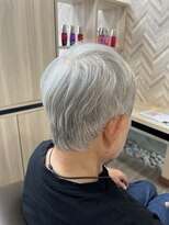 セッションパーゴ(SESSION PAGO) 上品シルバーが映える大人の美シルエットショート