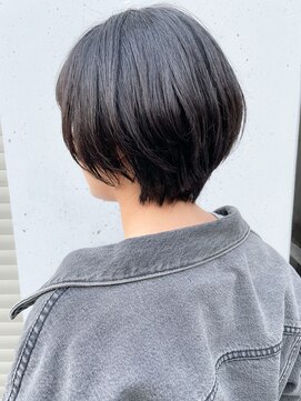 ロイジー(roijir) roijirイルミナインナーカラーxスパイラルxセンシュアルショート