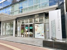 ヘアアンドエスティックサロンタイム(hair & esthetic salon Thyme)の雰囲気（安田第4ビルの1階にお店がございます！）