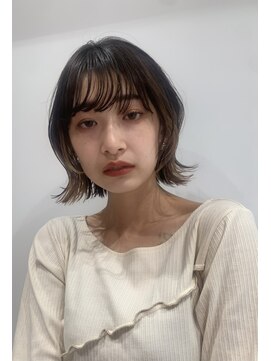 エム(EM) 韓国風レイヤーカットウルフカット前髪カットグレージュカラー