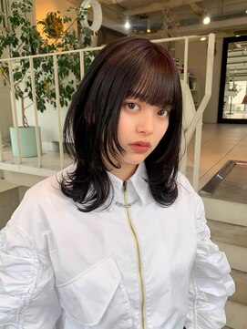 アクアオモテサンドウ(ACQUA omotesando) ◇小顔になれるミディアムウルフ