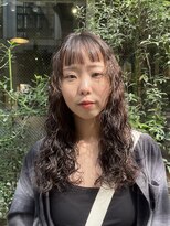 セブンベルベット(7 Velvet)&nbsp;ロングパーマ【円口睦】