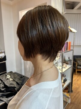 ブリング バイ スノードロップ 吉祥寺(BRING by Snowdrop) カール/セミディ/シアーカラー/姫カット/吉祥寺