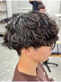 波巻きパーマセンターパートツイストパーマメンズマッシュパーマ