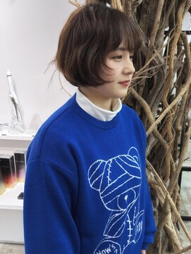 ソーソー(SoSo) 《SoSo》ショートボブ×顔周りレイヤー