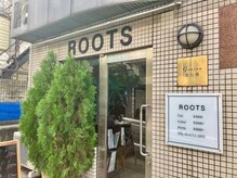 ルーツ 恵比寿(ROOTS)の雰囲気（生垣のエレガンテシマがシンボルツリーです。）