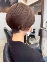 イン(in.)&nbsp;【9.40代女性×切りっぱなし・ボブ・ショート】メンズカットも◎