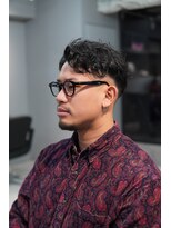 シーカー(SEEKER)&nbsp;七三フェードショート