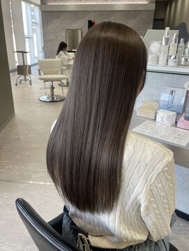 ルクス(Luxs) グレージュ/透明感カラー