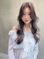 ケイト(kate)&nbsp;[kate] 大宮ナチュラルブラウン×韓国風ウェーブ巻き