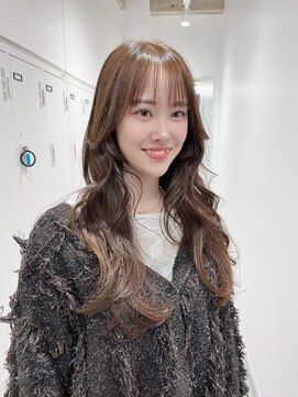 アーチバイケンジ(arch by kenje) レイヤーカットハニーベージュフォギーベージュ