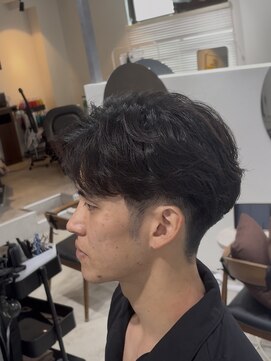 グラフ 立川(Graph.) 毛流れショートニュアンスパーマ
