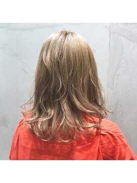 アンド バイ ヘアサロン(AND by hair salon) ハイベージュカラー