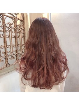 イル(iLu.) brown×pinkグラデーション