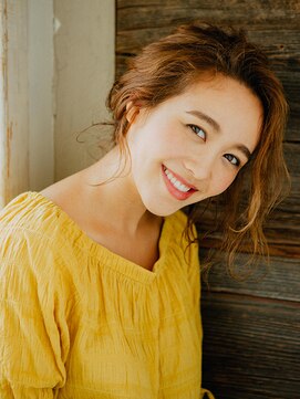 アラワラブルー(arrawarra blue) 巻き髪アップ×かきあげバング/20代/30代/40代/50代/倉敷/白楽町