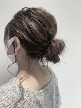 アース コアフュールボーテ ふじみ野店(EARTH coiffure beaute) グレージュ