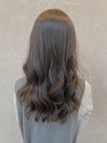 ジーナ 銀座(Zina) エアリーミディホワイトアッシュ黒髪ショートパーマ