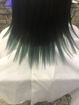 ヘアーブティック アート21ハーツ店 インナーカラー