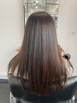 エスカーラ 町田(THE ESCALA) ロングワンレングス [町田/町田駅]