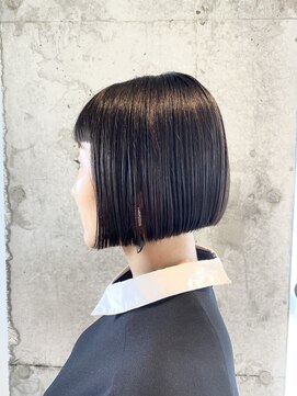 ルポ(LUPO) 切りっぱなしボブ