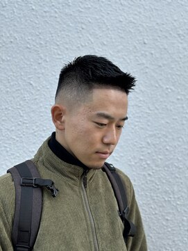 ヘアーラボ 樟葉(Hair Labo) スキンフェード ショート 南楠葉