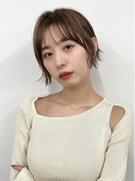 ヴェイン 渋谷(vain) くびれボブ 外ハネ センターパート ダークブラウン ツヤ髪