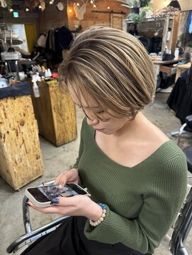 ウィークエンド(WEEKEND) 明るめ白髪ぼかしブリーチダブルカラートリートメント30000