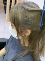 メゾンアクア 表参道(Maison ACQUA)&nbsp;☆ブリーチなしダブルカラー オリーブ オリーブベージュ