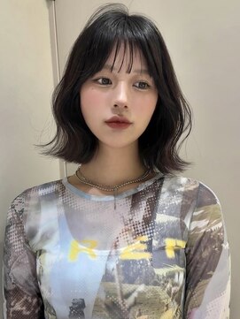 ロンドメリア 天神大名店(Lond Melia) 小顔に見せるヘア/ワンレン/ボブウルフ/ネビージュ/黒髪カタログ