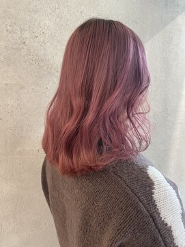 ルッソリベラ 池袋(Lusso libera) ゆるふわセミディ×スモーキーピンク◎30代40代50代