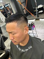 スタッグス 北千住(STUG'S) フェードカット×七三スタイル