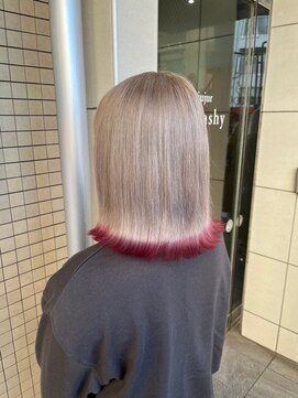 ミラシィ 成田(Mirashy) ハイライトカラーミルクティーベージュレイヤーカット